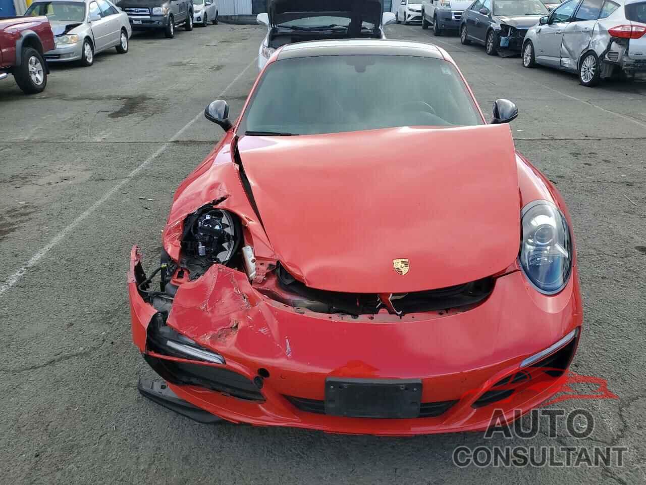 PORSCHE 911 2019 - WP0AA2A91KS103347