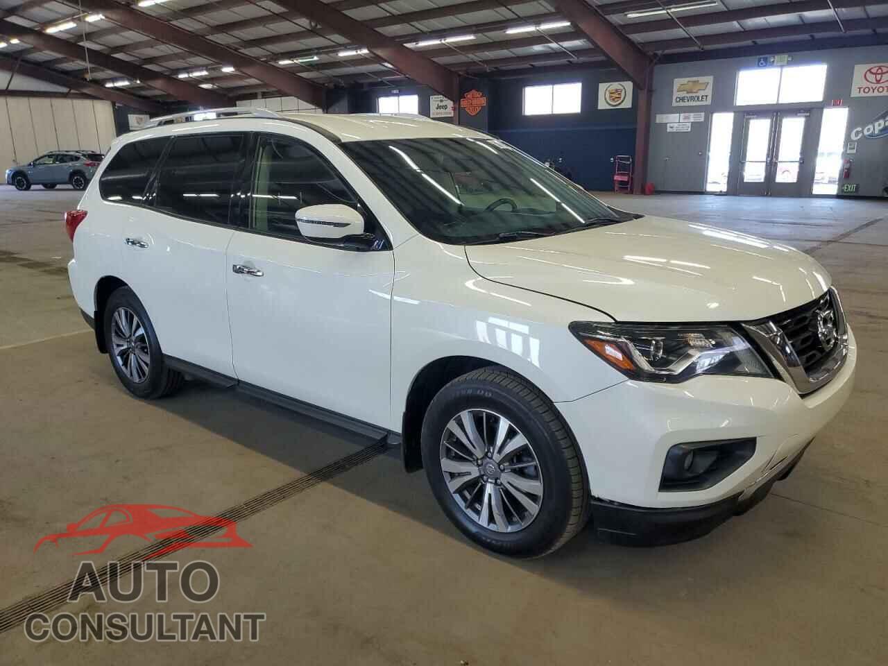 NISSAN PATHFINDER 2019 - 5N1DR2MN6KC602858
