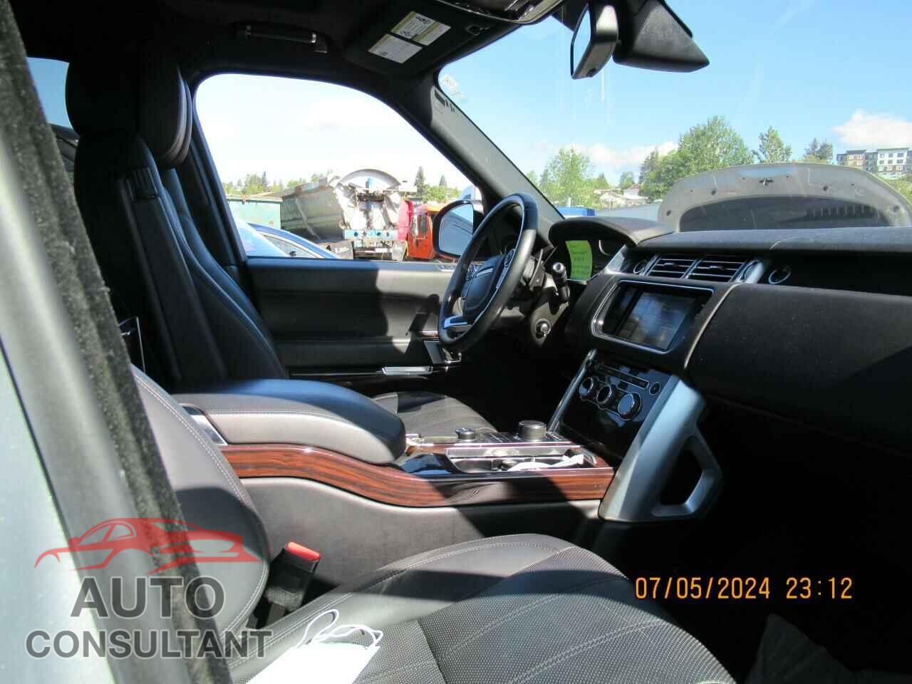 LAND ROVER RANGEROVER 2015 - SALGS3TF7FA200072