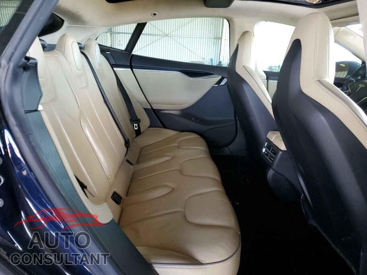 TESLA MODEL S 2013 - 5YJSA1CP8DFP07939