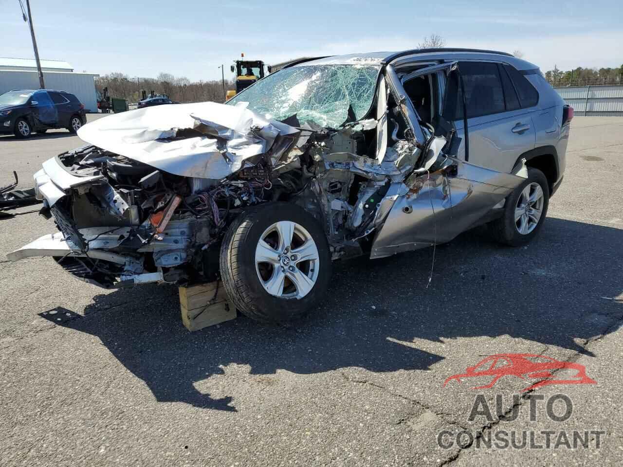 TOYOTA RAV4 2021 - 2T3P1RFV3MC227401