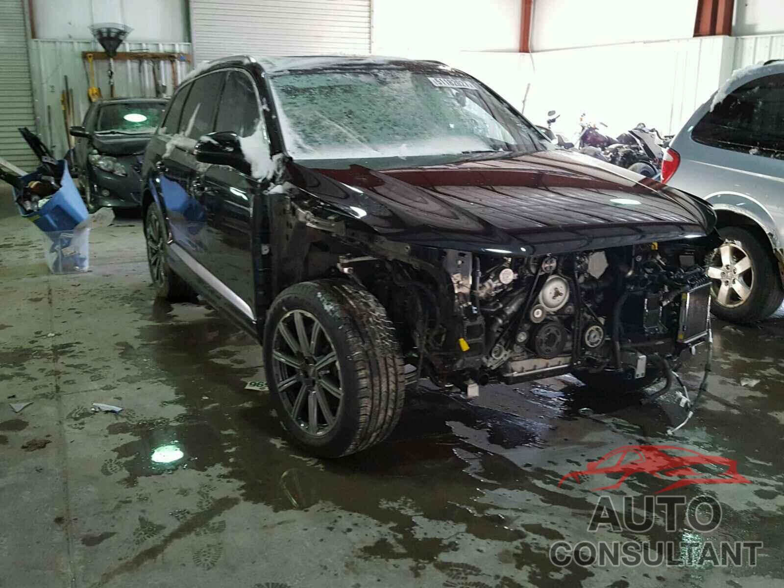 AUDI Q7 2017 - WA1LABF70HD009564