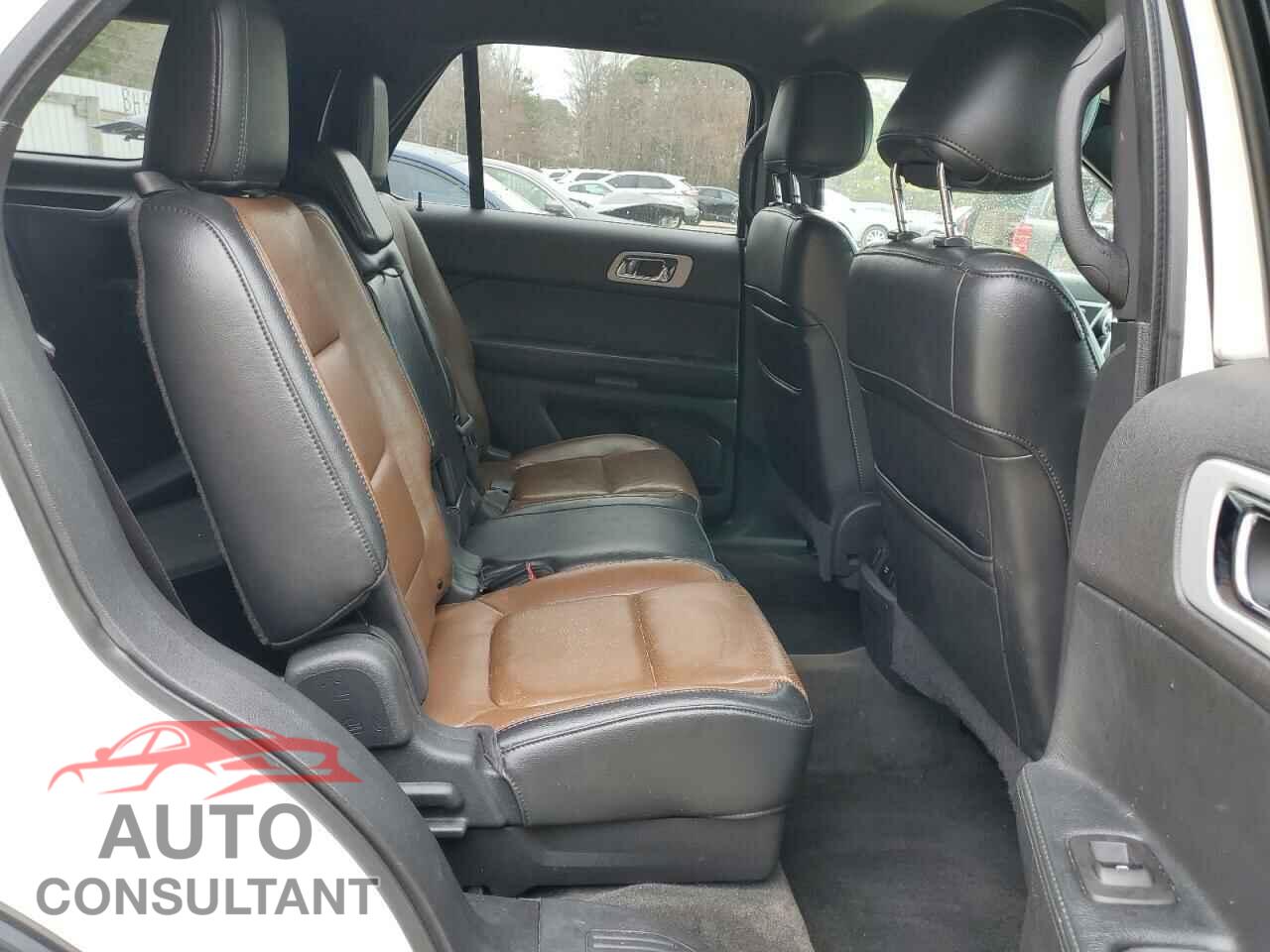 FORD EXPLORER 2011 - 1FMHK8F82BGA48260