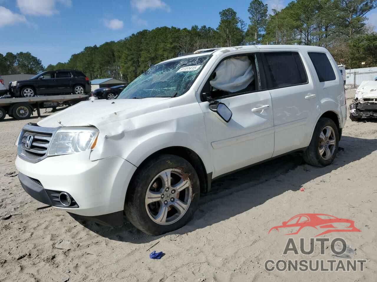 HONDA PILOT 2013 - 5FNYF4H55DB006876