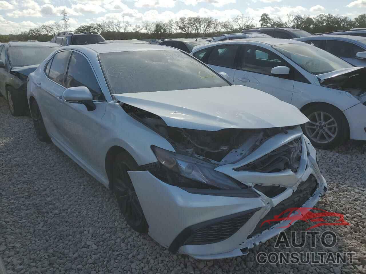 TOYOTA CAMRY 2021 - 4T1K61AK4MU550759