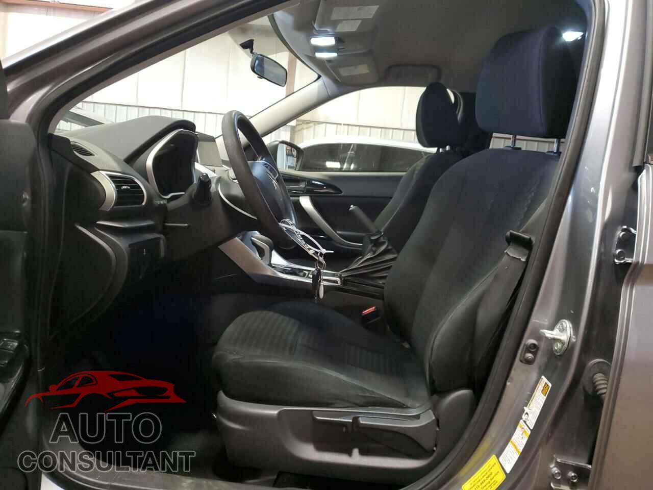 MITSUBISHI ECLIPSE 2018 - JA4AT4AA7JZ066563