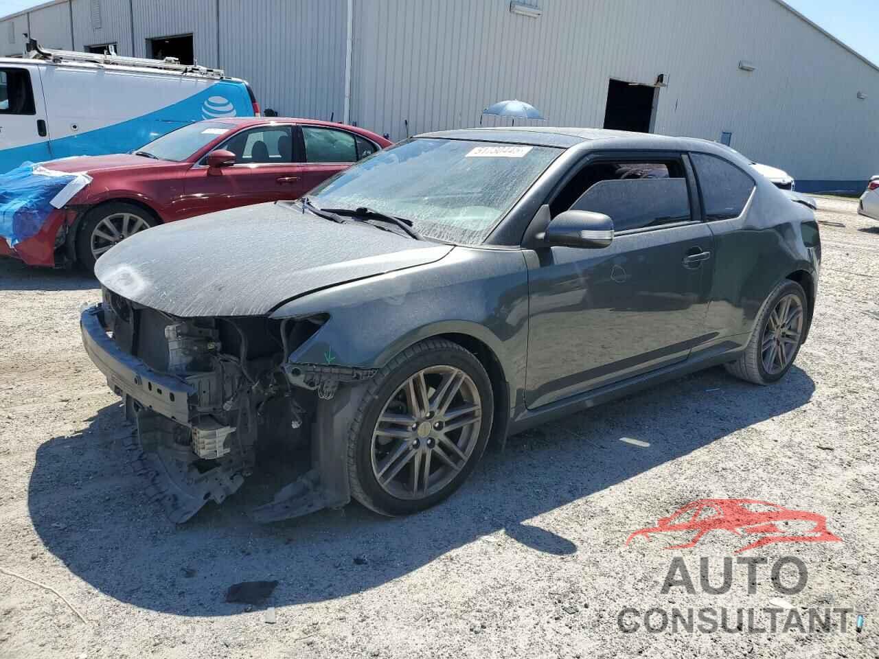 TOYOTA SCION 2013 - JTKJF5C72D3061808