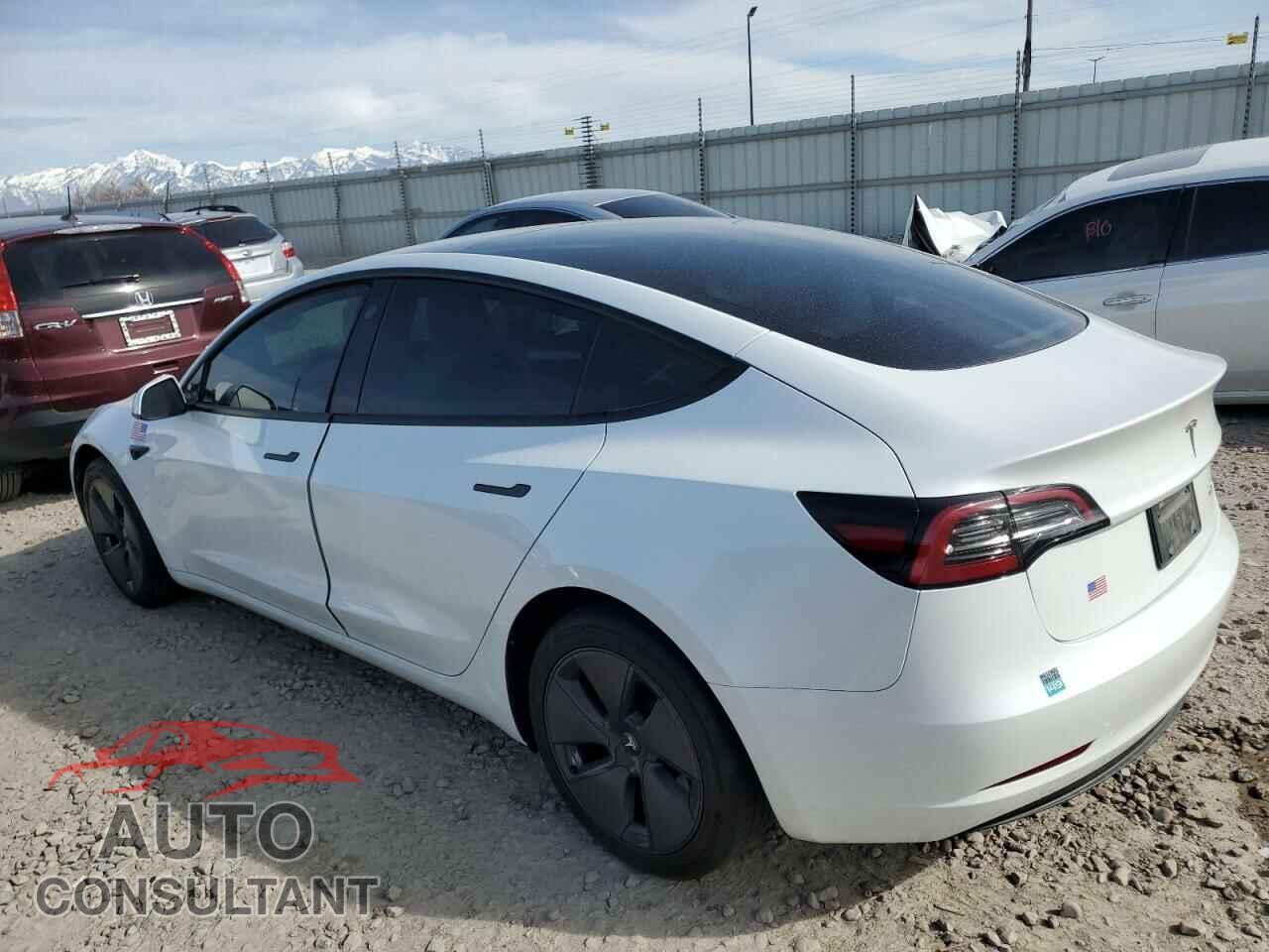 TESLA MODEL 3 2023 - 5YJ3E1EB7PF686922