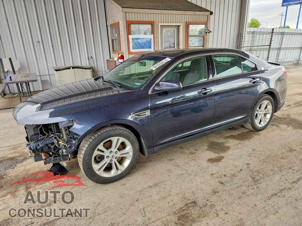 FORD TAURUS 2017 - 1FAHP2E88HG114605