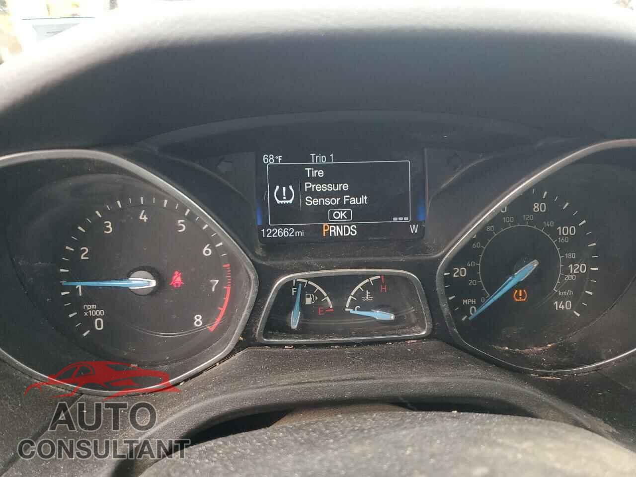 FORD FOCUS 2016 - 1FADP3K28GL321635