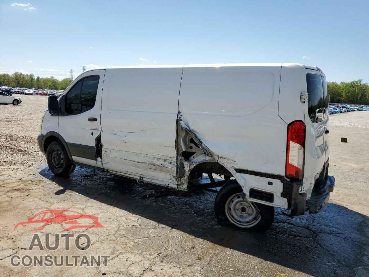 FORD TRANSIT 2015 - 1FTYR1ZM7FKA96825