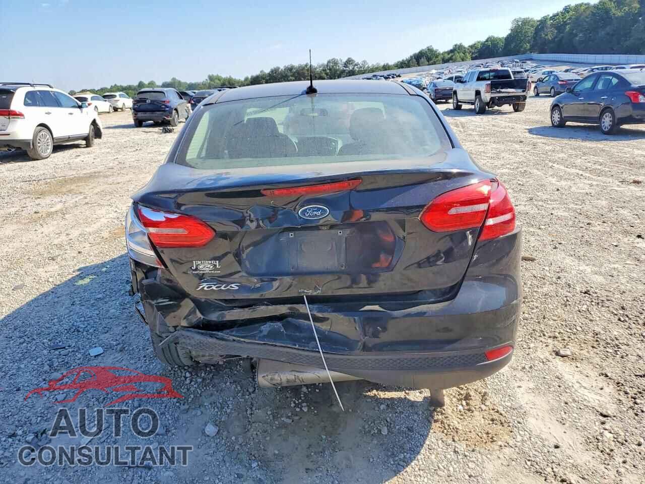 FORD FOCUS 2017 - 1FADP3E25HL251251