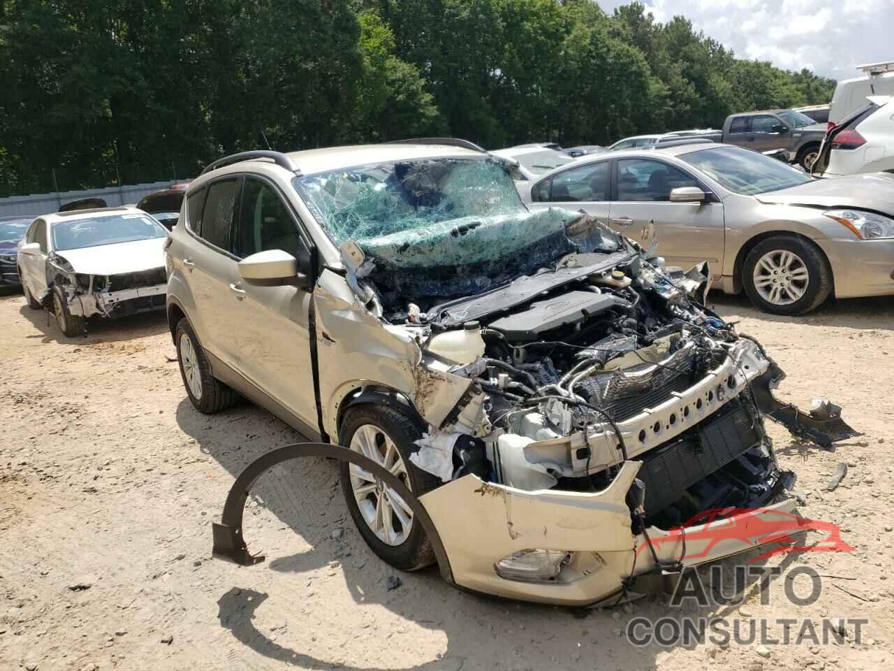 FORD ESCAPE 2018 - 1FMCU0GD1JUC26483