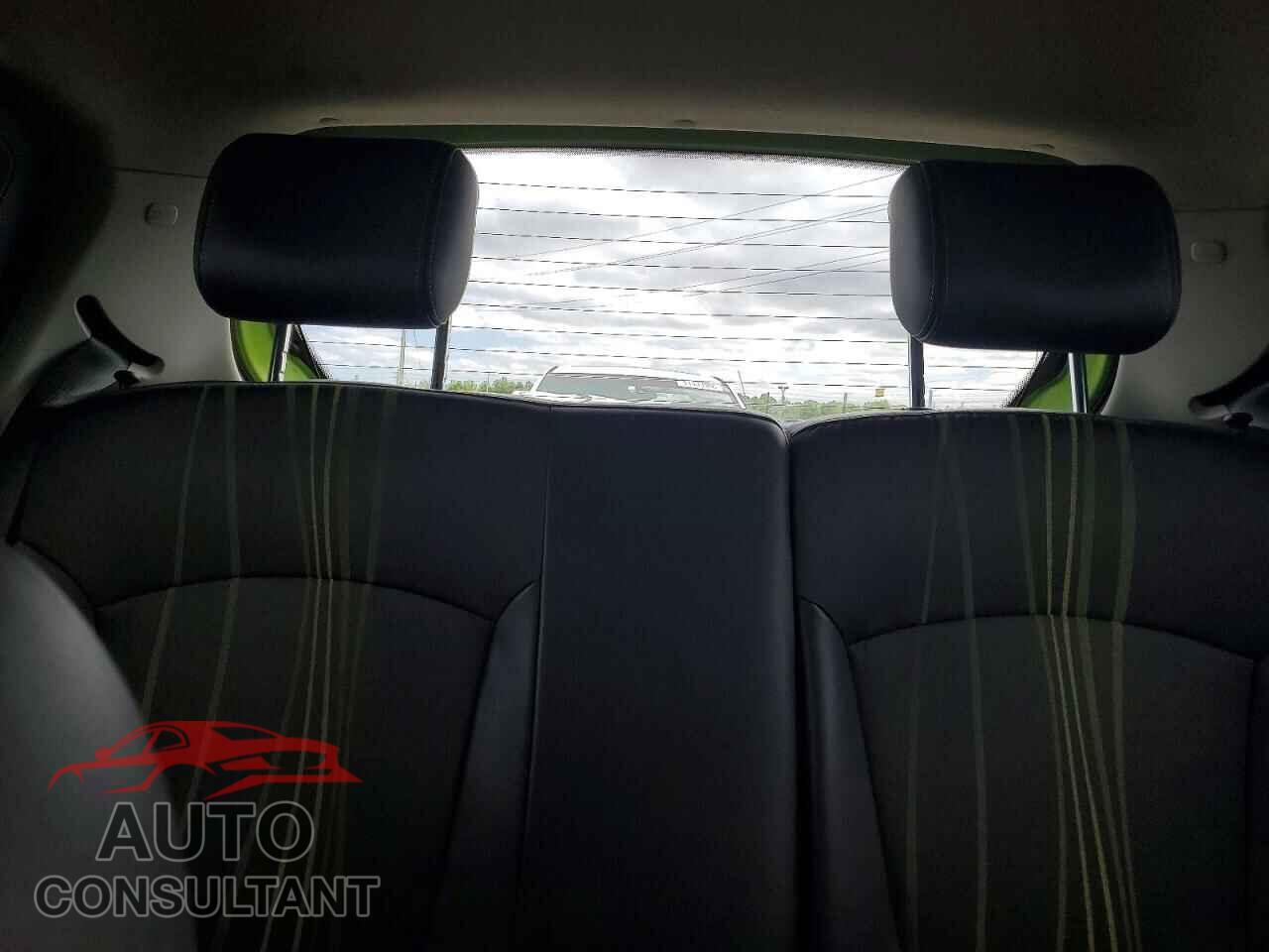 CHEVROLET SPARK 2015 - KL8CB6S96FC714169