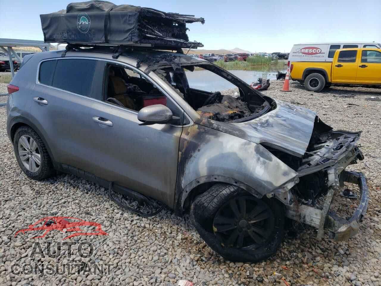 KIA SPORTAGE 2018 - KNDPMCAC8J7320155