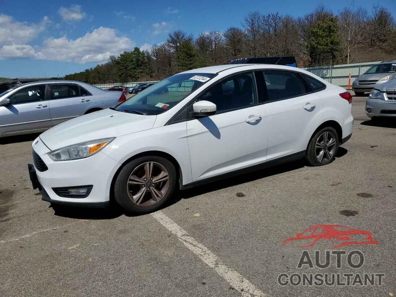 FORD FOCUS 2017 - 1FADP3FE2HL250762