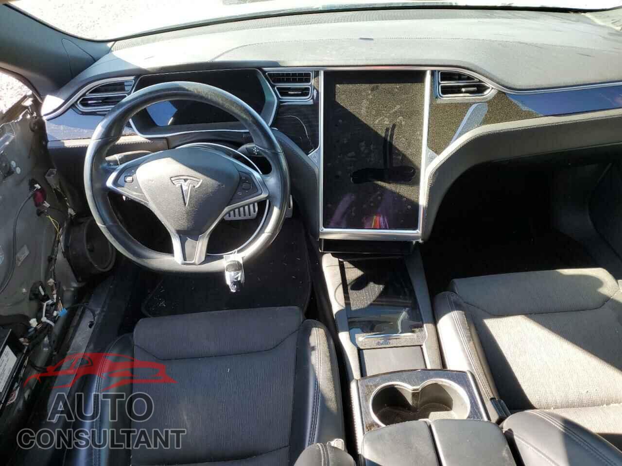TESLA MODEL S 2017 - 5YJSA1E46HF215323