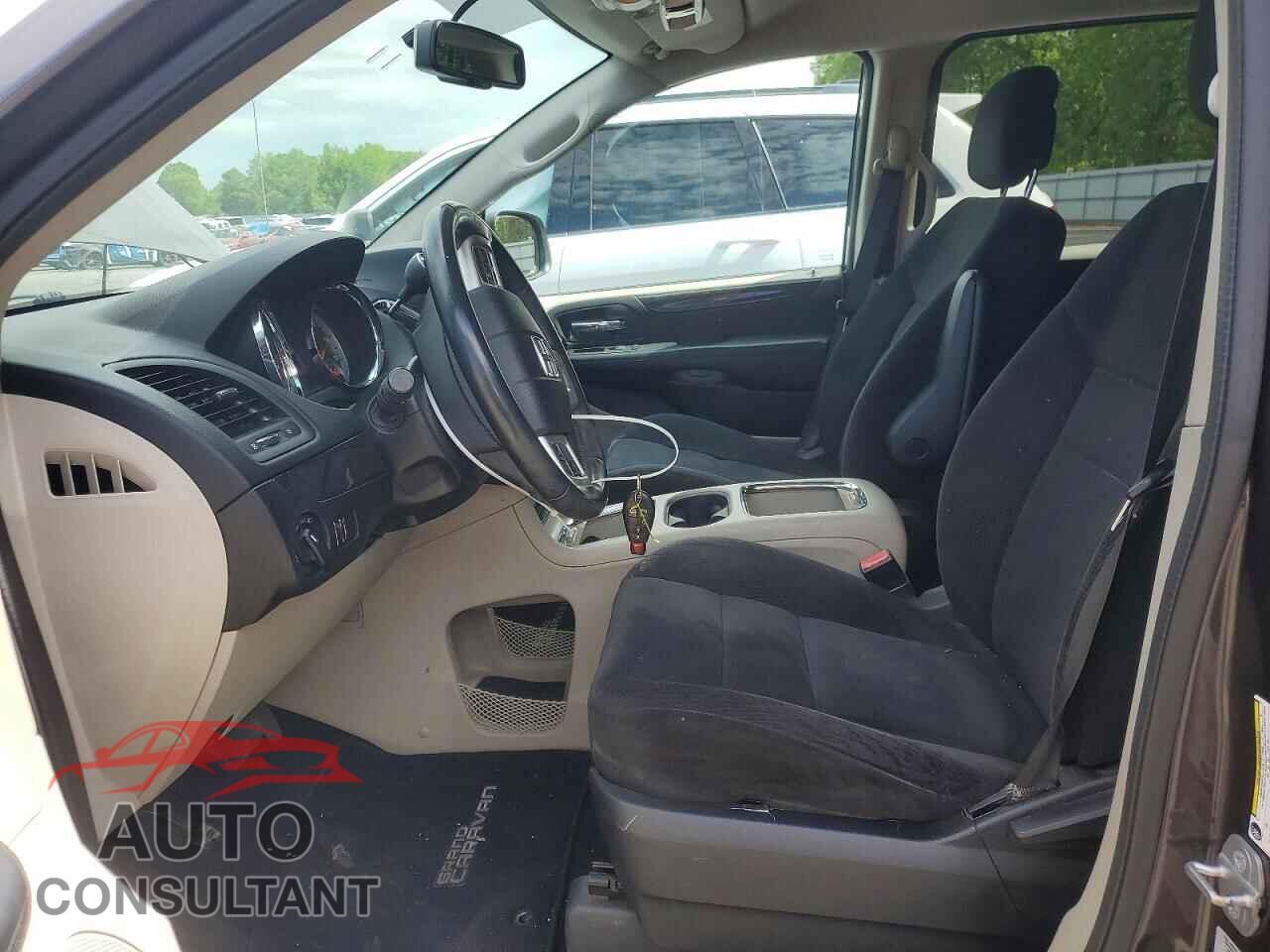 DODGE CARAVAN 2015 - 2C4RDGCG4FR531018