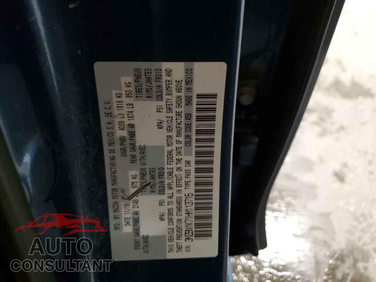 MAZDA 3 2017 - 3MZBN1K71HM113715