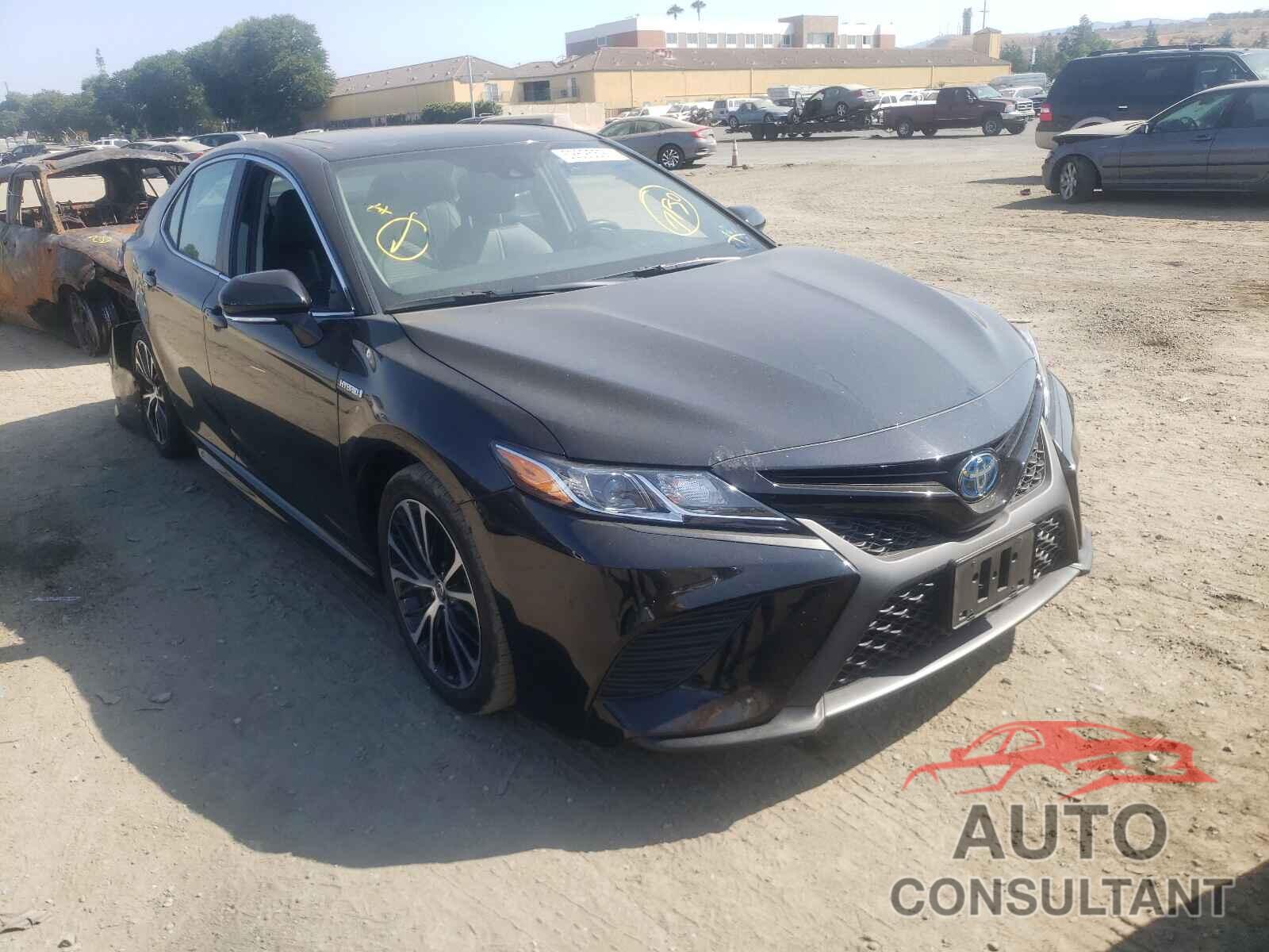 TOYOTA CAMRY 2020 - 4T1J31AK1LU532187