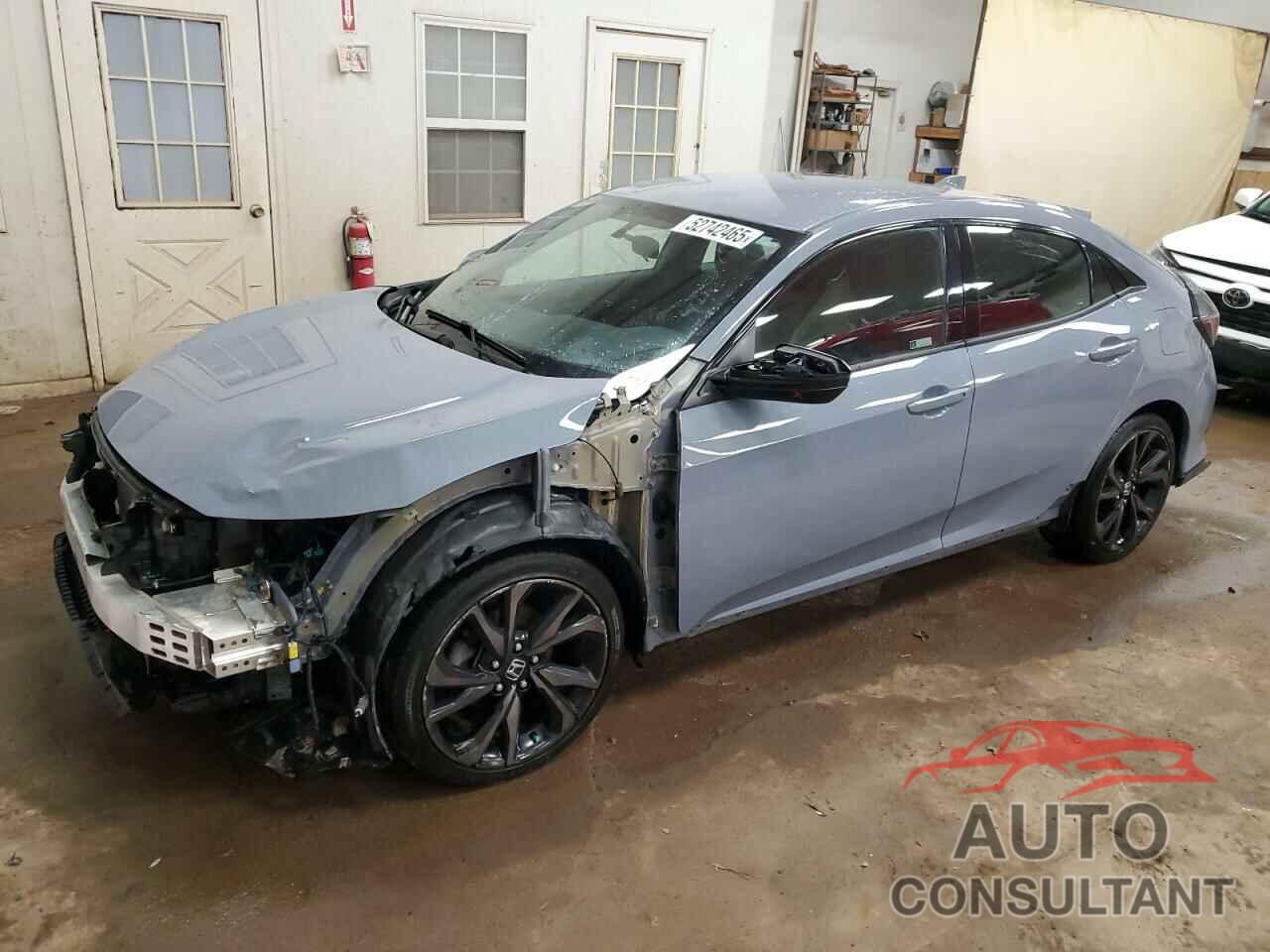 HONDA CIVIC 2018 - SHHFK7G42JU225480