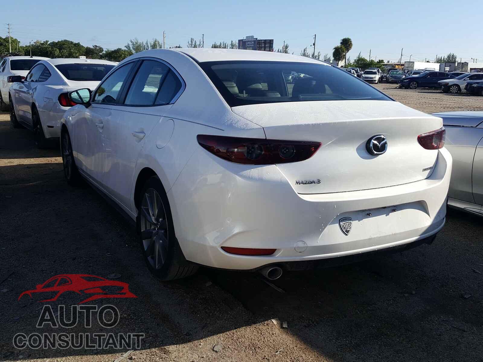 MAZDA 3 2019 - 3MZBPAAL1KM106862