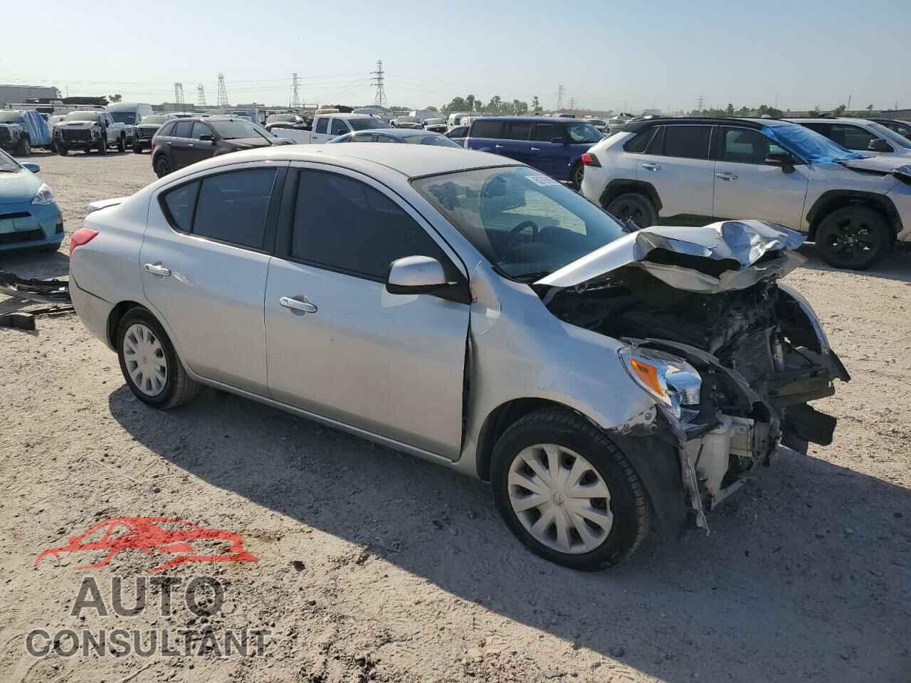 NISSAN VERSA 2014 - 3N1CN7AP1EL804775