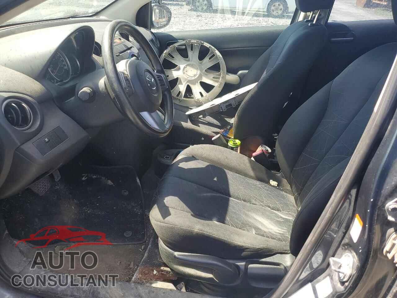 MAZDA 2 2011 - JM1DE1HY4B0106523