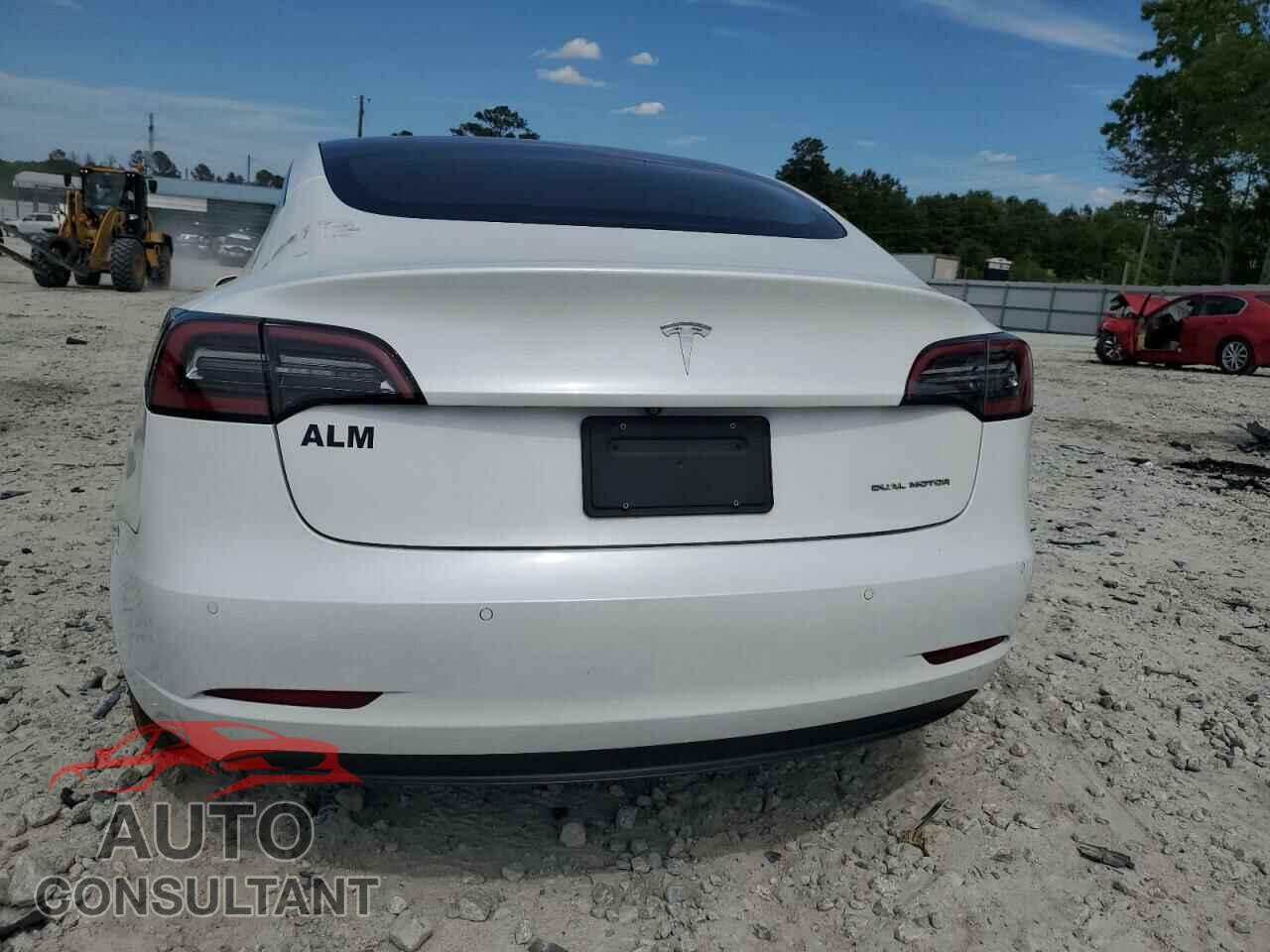 TESLA MODEL 3 2018 - 5YJ3E1EB0JF178895