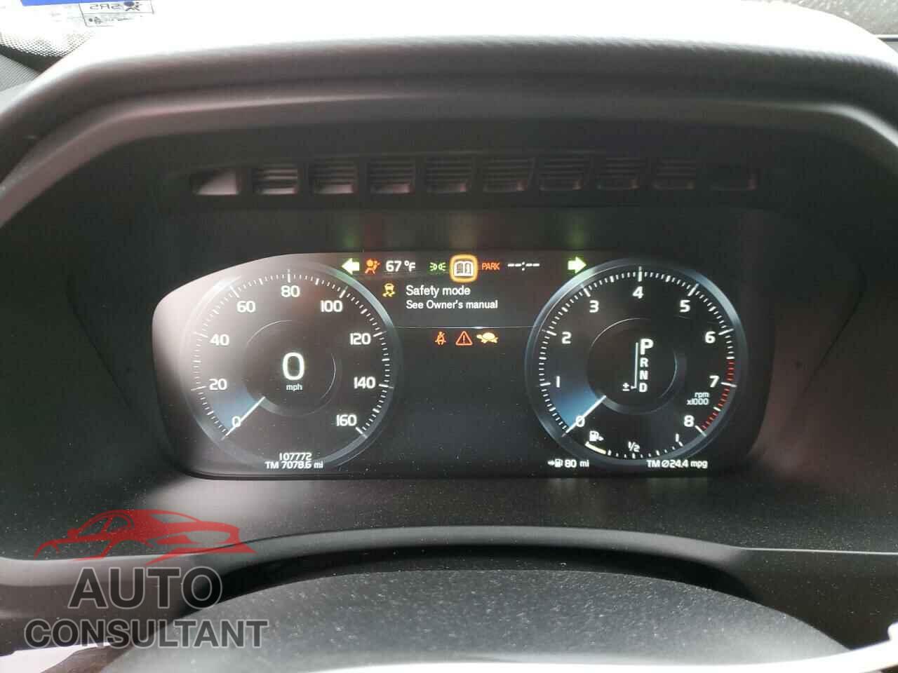 VOLVO XC90 2017 - YV4A22PK4H1132425