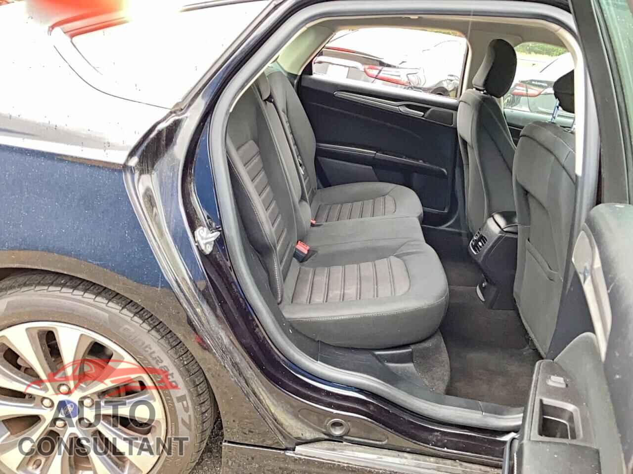 FORD FUSION 2020 - 3FA6P0T94LR190332