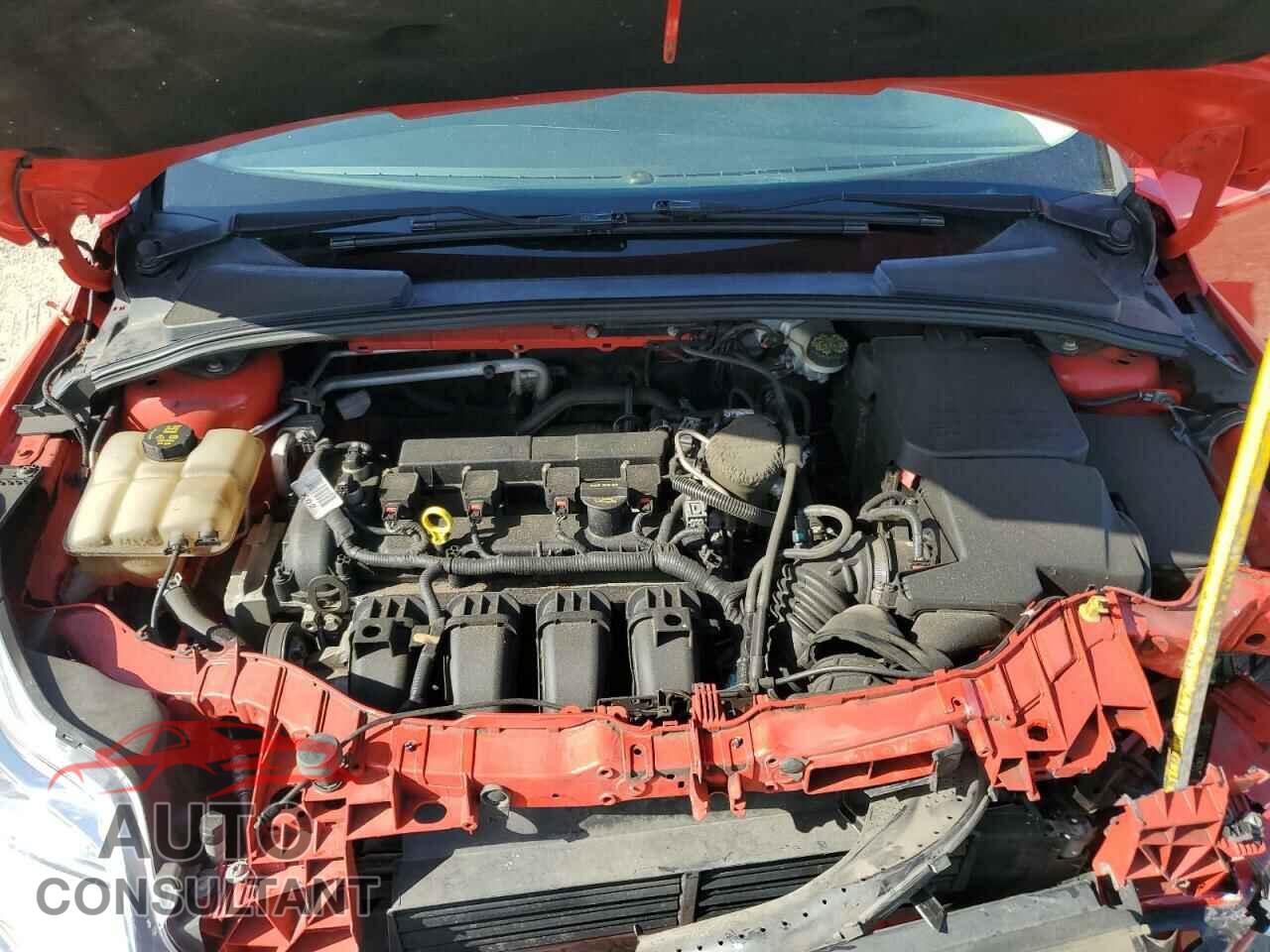 FORD FOCUS 2014 - 1FADP3K2XEL162923