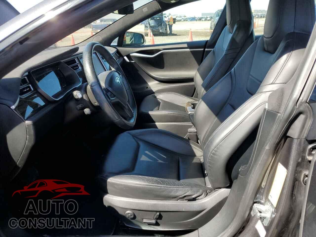 TESLA MODEL S 2016 - 5YJSA1E11GF128028