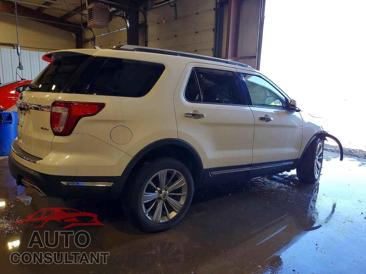 FORD EXPLORER 2018 - 1FM5K8F86JGB15010