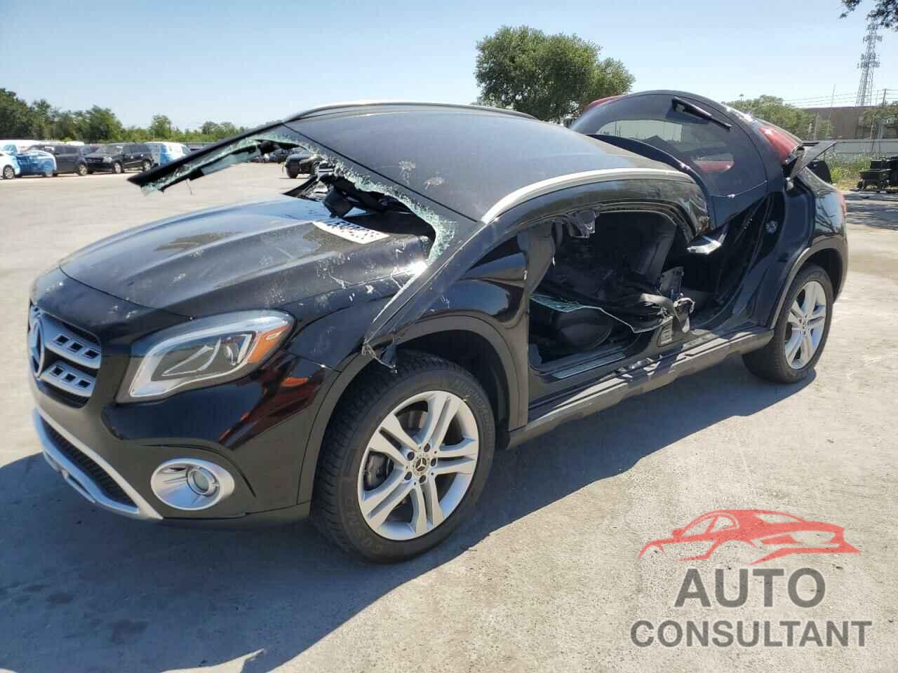 MERCEDES-BENZ GLA-CLASS 2019 - WDCTG4EB1KJ577136