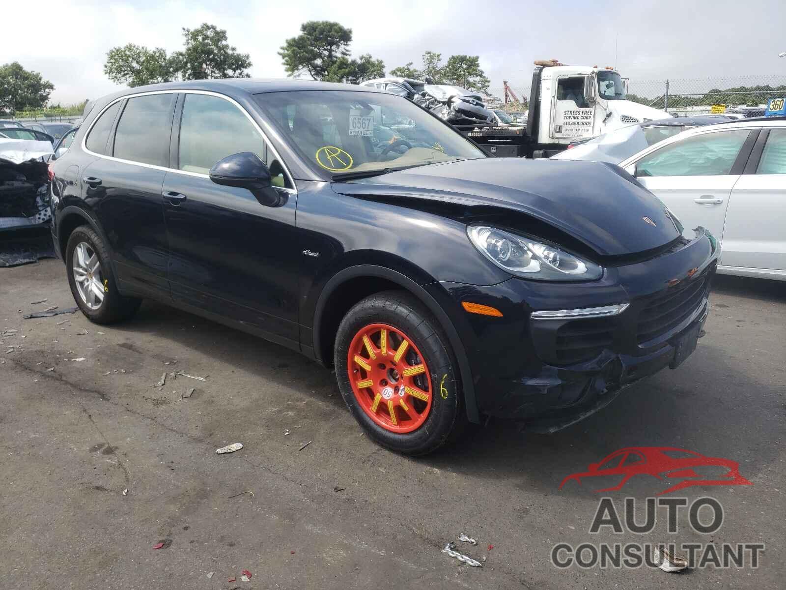 PORSCHE CAYENNE 2016 - WP1AF2A23GKA44179