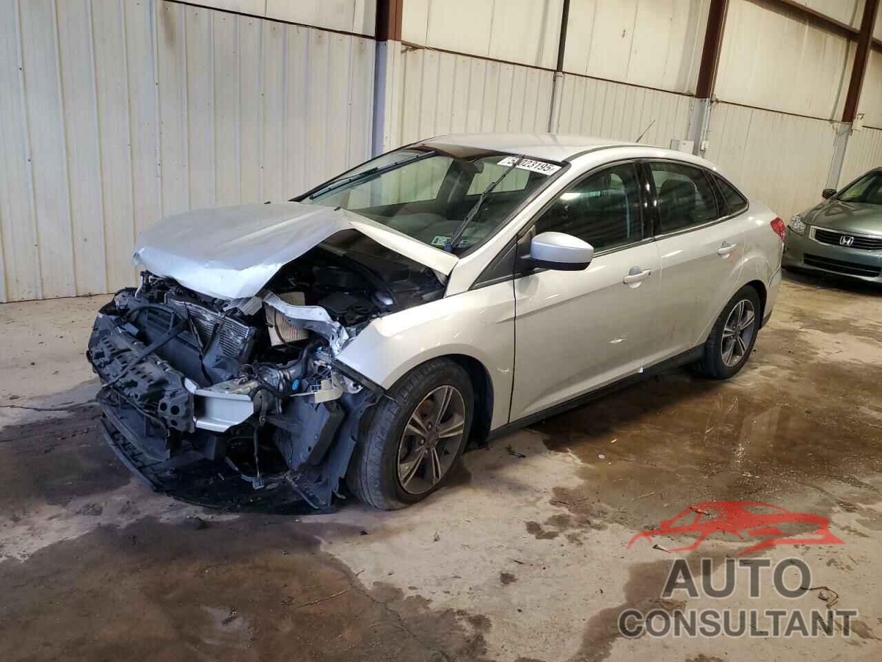 FORD FOCUS 2018 - 1FADP3FE0JL329319
