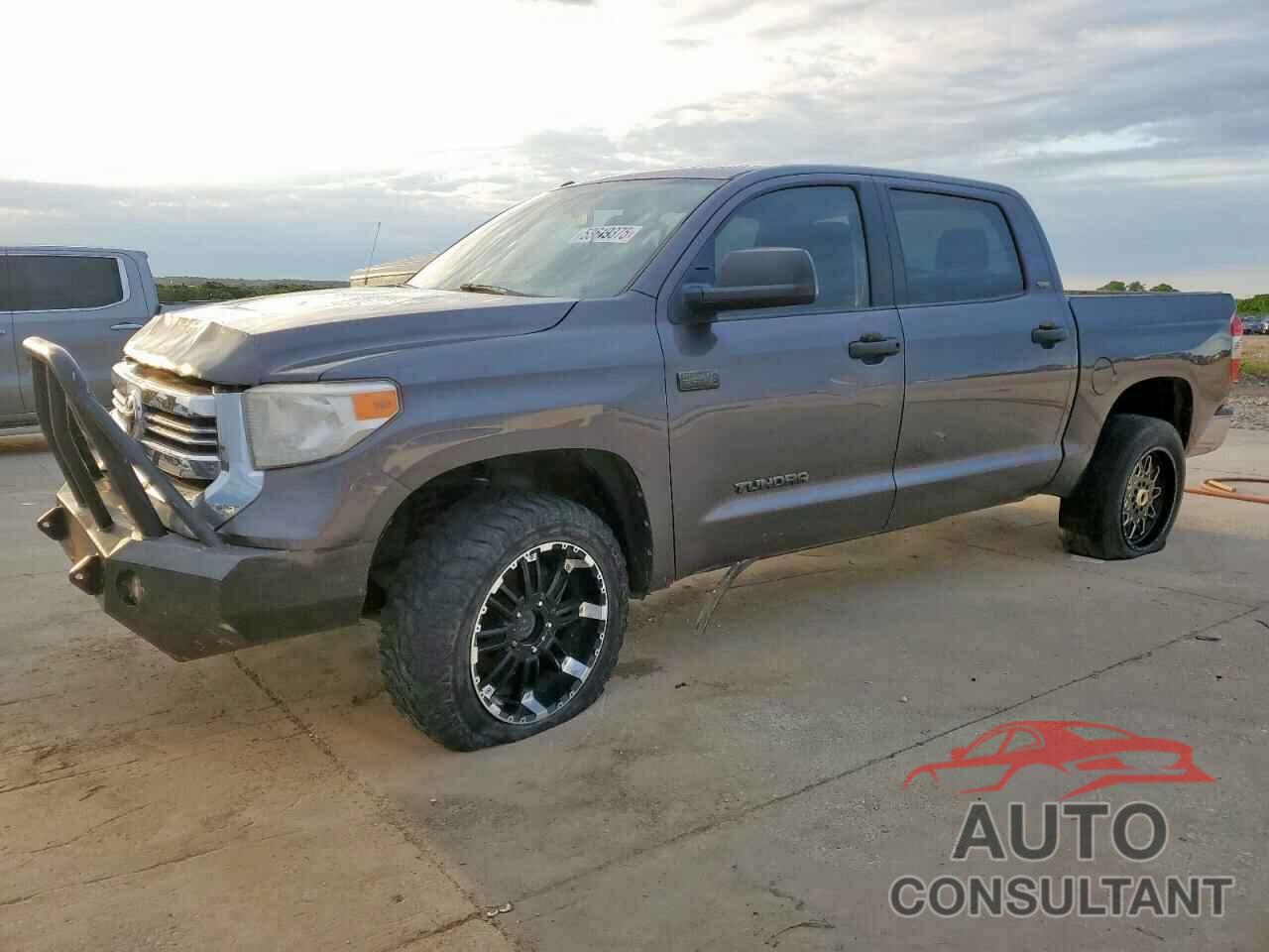 TOYOTA TUNDRA 2016 - 5TFDW5F1XGX559621