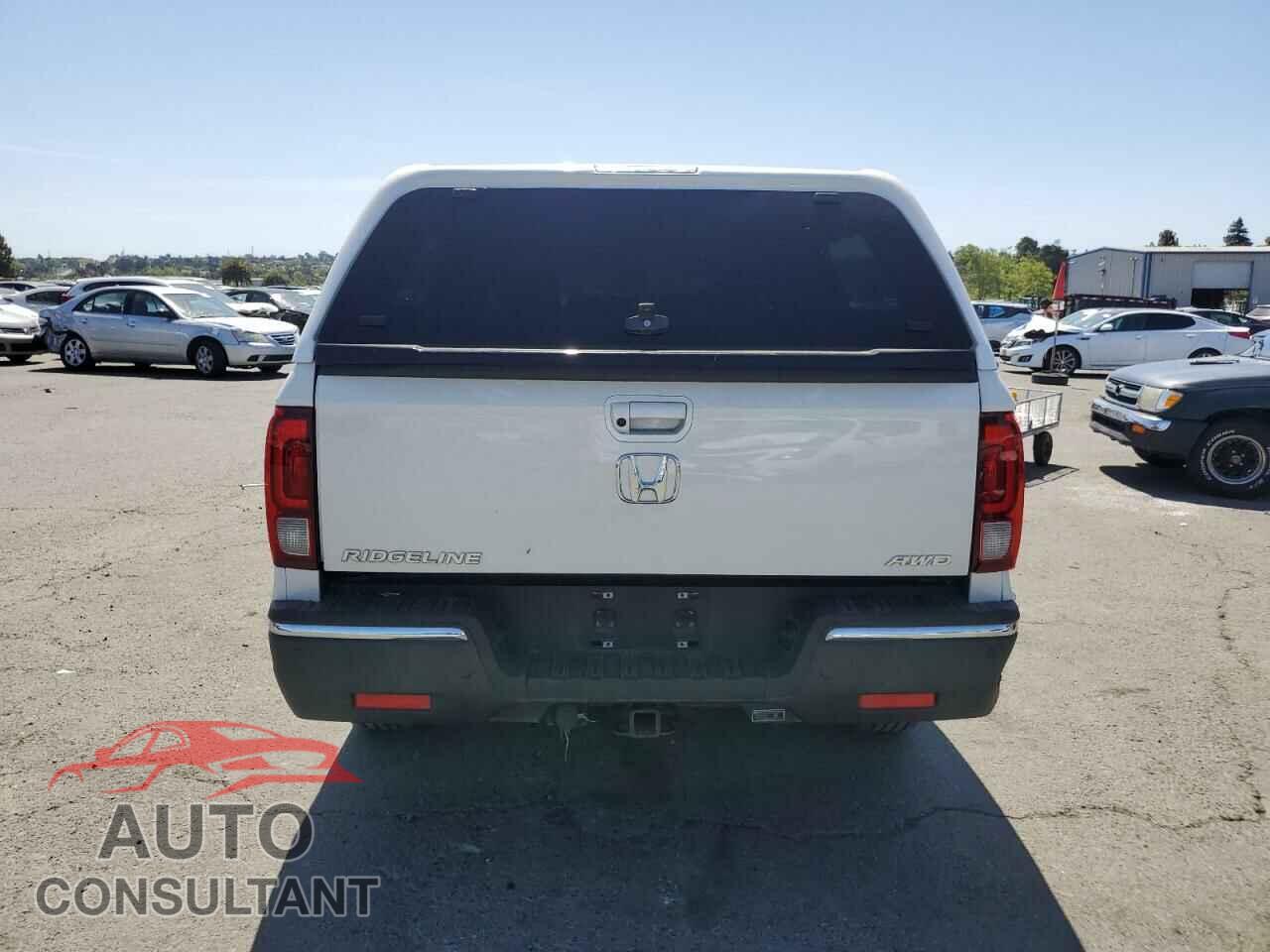 HONDA RIDGELINE 2018 - 5FPYK3F66JB001237