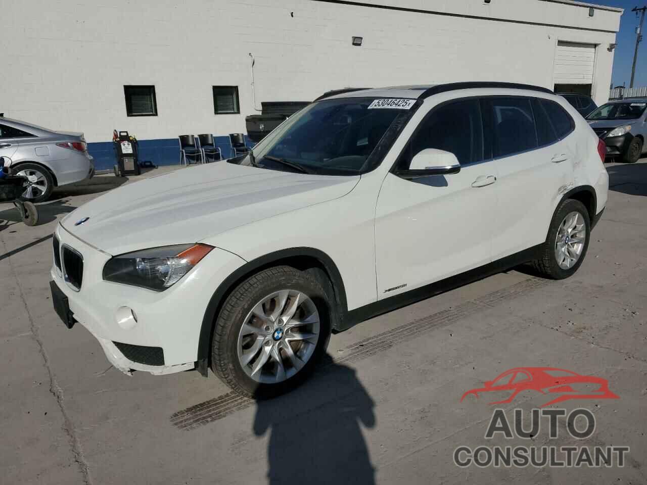 BMW X1 2015 - WBAVL1C57FVY39856