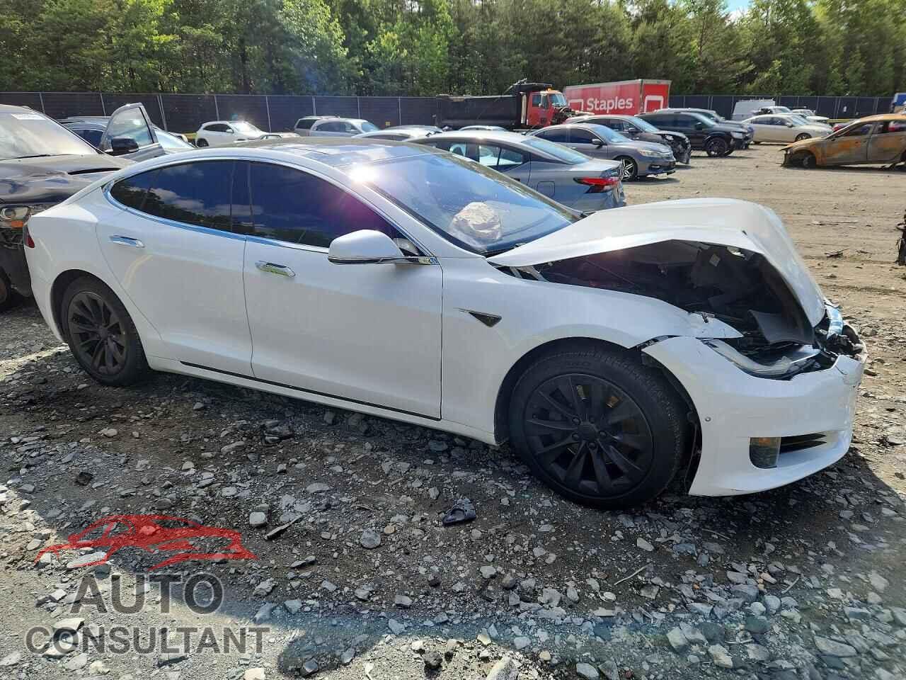 TESLA MODEL S 2016 - 5YJSA1E11GF156024