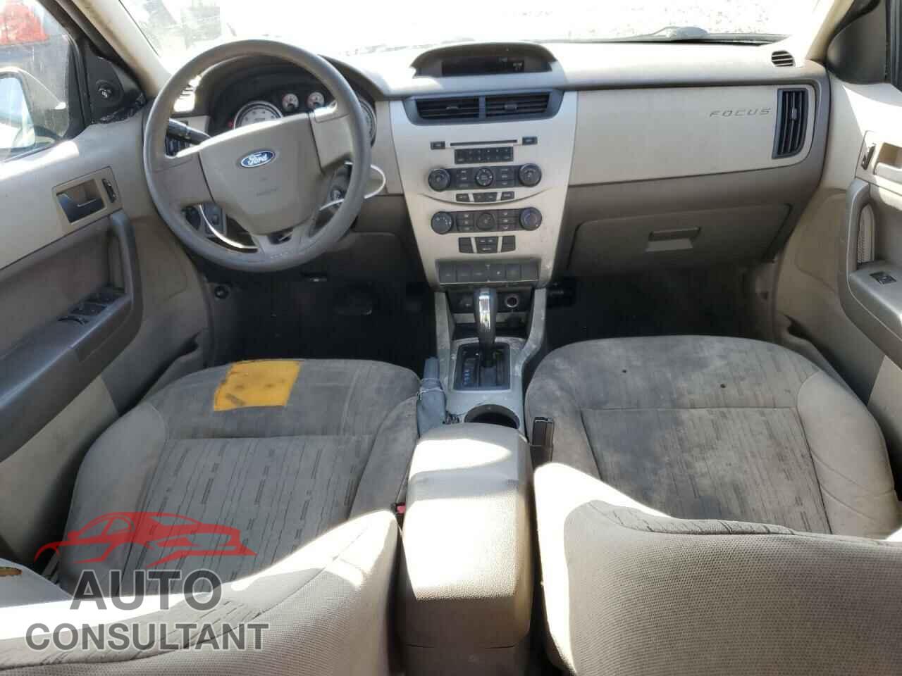 FORD FOCUS 2011 - 1FAHP3FN2BW123873
