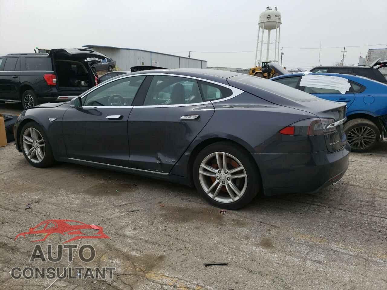 TESLA MODEL S 2015 - 5YJSA1E21FF109938