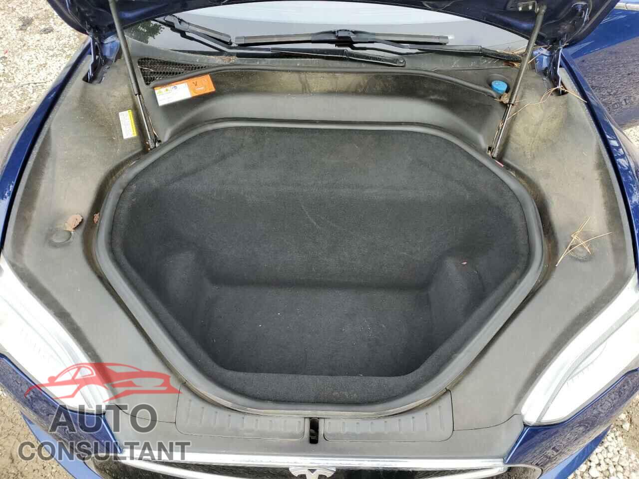 TESLA MODEL S 2015 - 5YJSA1H29FF090308