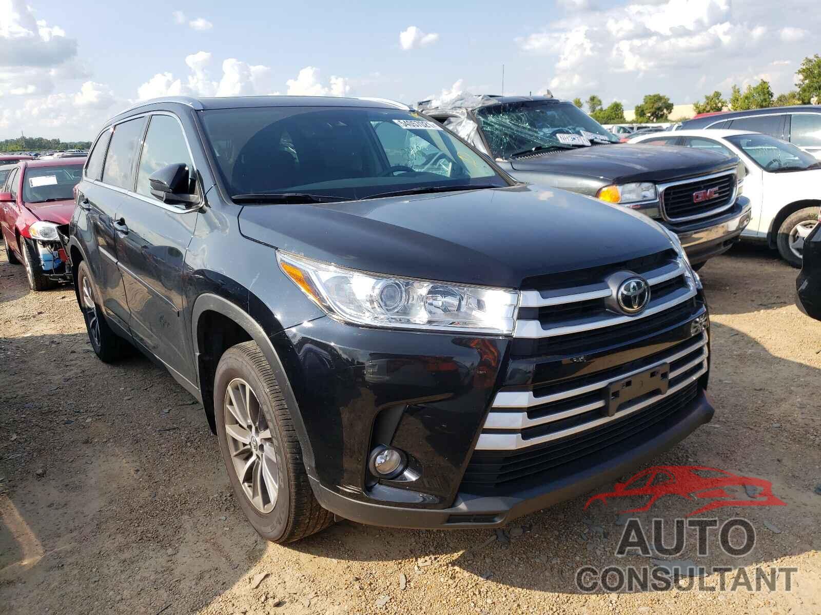 TOYOTA HIGHLANDER 2019 - 5TDJZRFH0KS619600