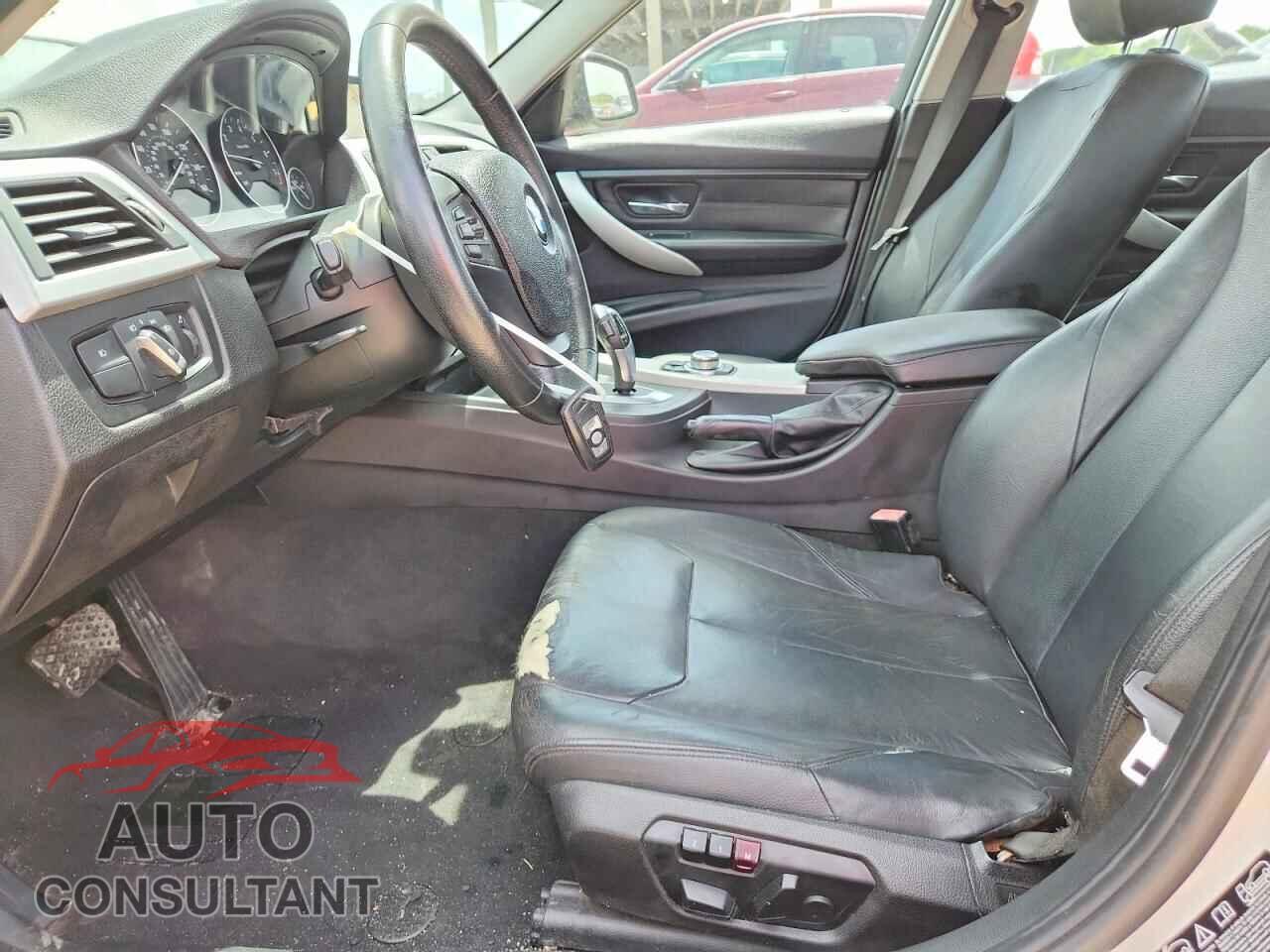 BMW 3 SERIES 2013 - WBA3B3C56DF535169