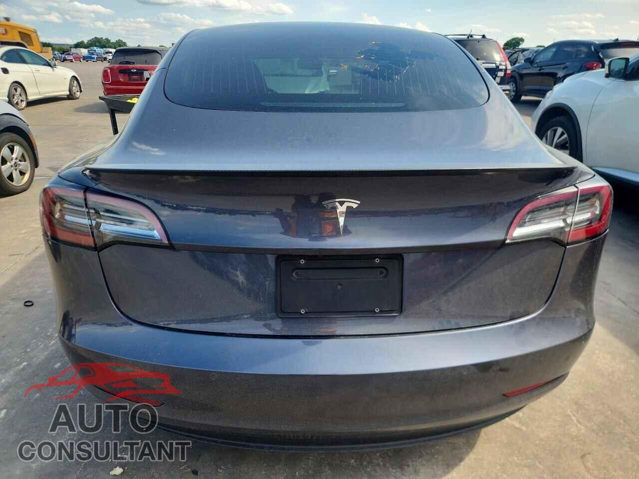 TESLA MODEL 3 2020 - 5YJ3E1EC3LF796210