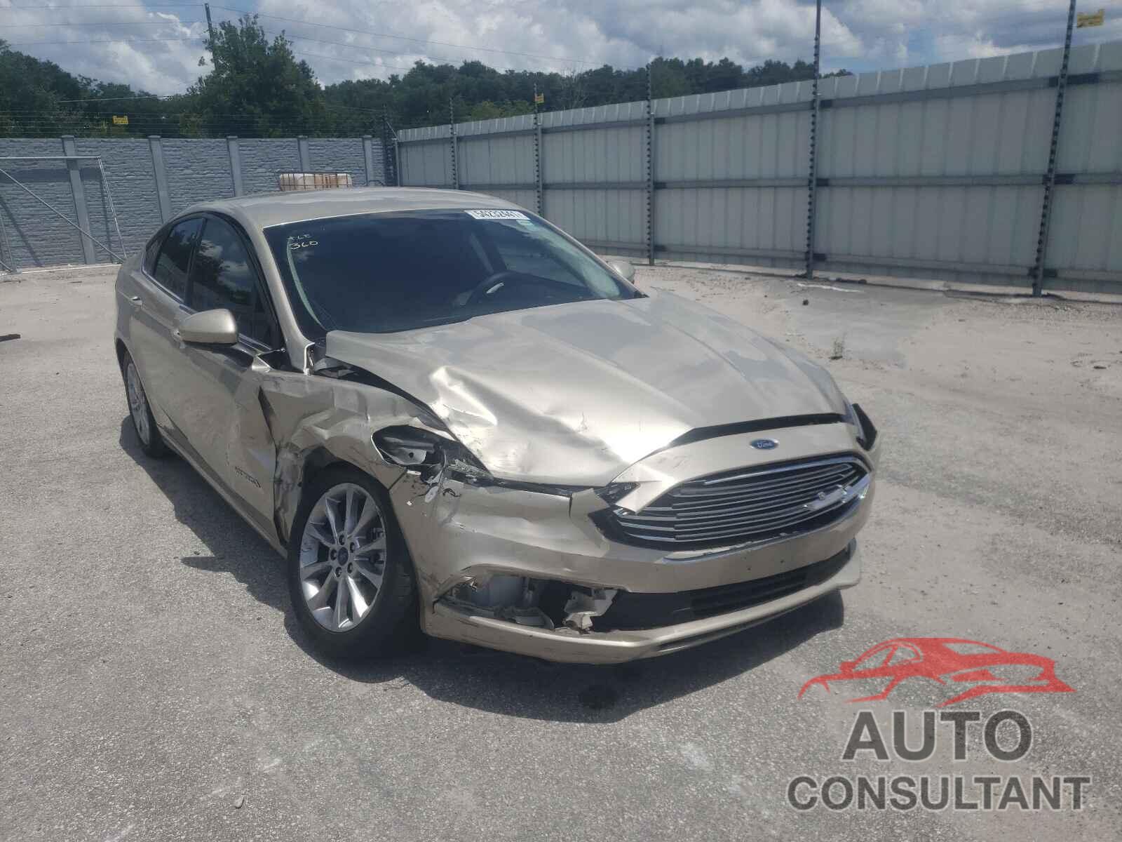 FORD FUSION 2017 - 3FA6P0LU9HR323999