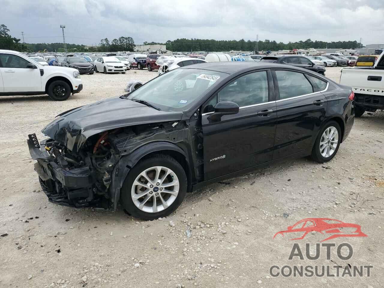 FORD FUSION 2019 - 3FA6P0LU8KR118293