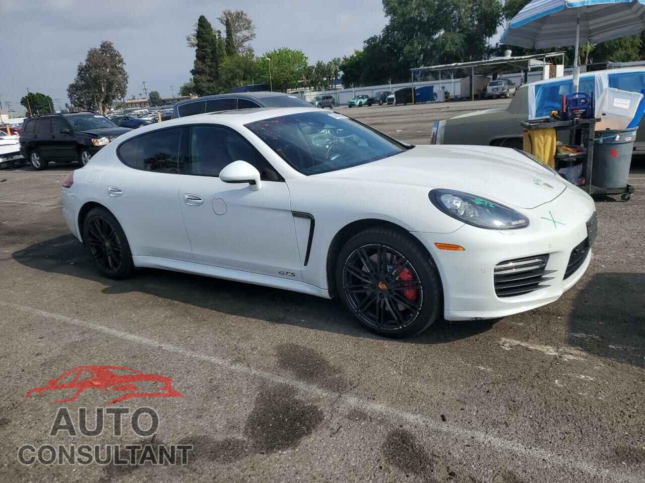 PORSCHE PANAMERA 2015 - WP0AF2A75FL080686
